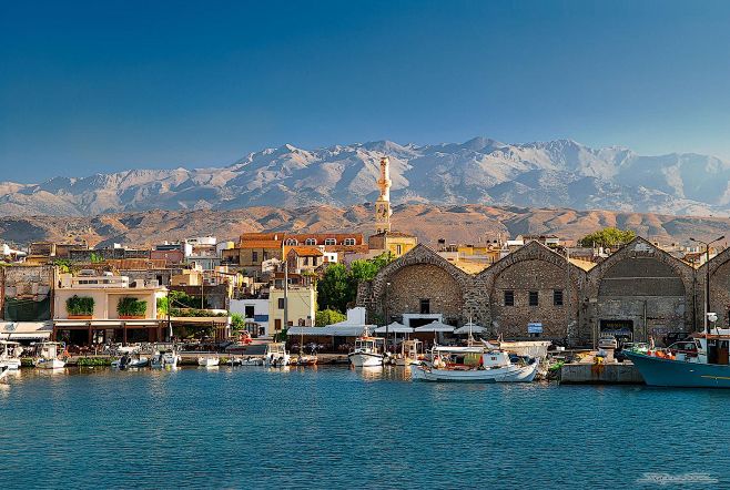 Chania. Old Port. by...