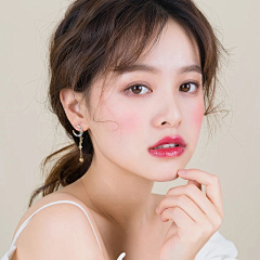 GzVN54sy采集到假睫毛