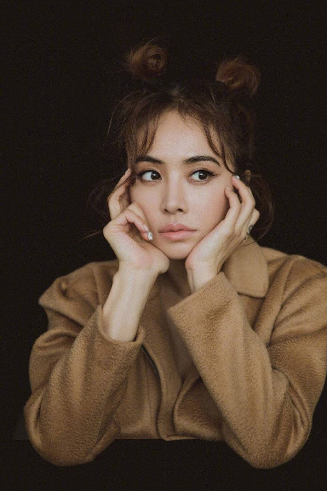 无画可说的菜鸟从雨文雨云转采于2020-08-21 08:57:29蔡依林女-亚洲无