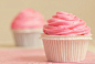 可口的粉色蛋糕图片色彩搭配