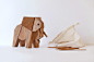 muzo : Muzo collection feature three animals, the elephant, the giraffe and the rhinoceros.Each figurine is made of magnetic wooden block.Create your animal, mix the pieces and discover the different shapes possibilities for hybrids animals!