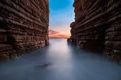 还记得windows系统里常见的那张「蓝天白云绿草地」风景壁纸吗？
随着家用电脑的普及，全世界已经有超过10万块显示器使用过这张经典照片了！

参赛作品有机会成为BOE拾光纪桌面智慧屏官方壁纸，你的作品将被更多人看到！
还有超丰厚大奖等着你们，“拾光纪“摄影大赛还在火热进行中，快来图虫投稿吧！ ​​​​...展开全文c