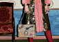 Gucci 2016早秋手袋系列，延续其复古文艺的风格。除了涂鸦式的刺绣，还有可爱的心型、星星以及蝴蝶结等图案，满足你少女的梦幻情怀。