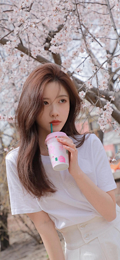 道大爷采集到美女