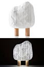法国设计师Ionna Vautrin的灯具作品“forêt illuminée”。 