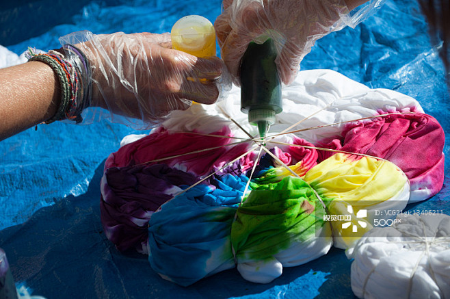 Tie Dying
