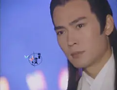《包公出巡》【展昭】他是“三侠”里的“南侠”，字熊飞，自幼习武，善轻功、会袖箭、剑法高超。为人谦和、儒雅、行动机灵，处事冷静，侠义心肠。颇有君子之风，且武艺高强、多次拯救包拯于危难之中，后任开封府带刀护卫一职，人称“展护卫”，是包公得力助手，并得仁宗御赐“御猫”封号。#焦恩俊#