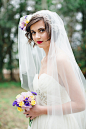 Jaclyn Jordan bridal veil | Izzy Hudgins Photography + Ivory and Beau | see more on: http://burnettsboards.com/2014/07/12-ways-accessorize-wedding-dress/