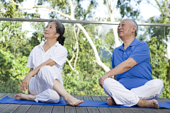 微笑大魔王采集到空间——老年活动