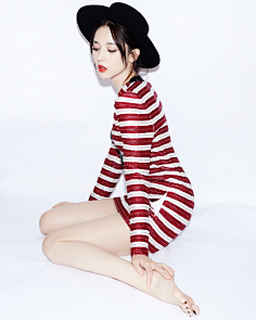 cn微博1月影重重采集到lovely girl月影重重采集到翘起脚丫2采集柴蔚