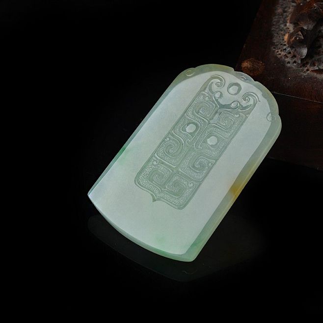 仿古纹兽牌莫卫国作品玉雕界