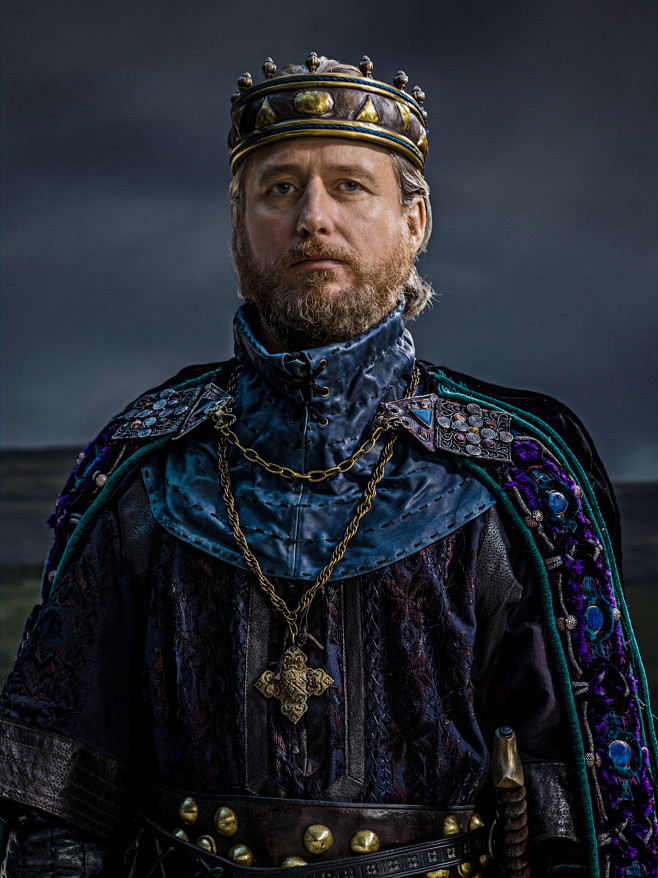 Vikings-Season-2-King-Ecbert-official-picture-vikings-tv-series ...