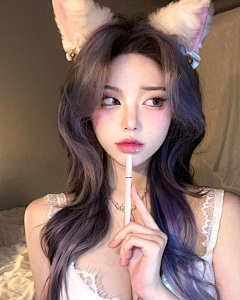 翻墙的奈亚子呀采集到美 beauty