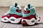 Image of Sneakersnstuff x Reebok Question Mid “A Shoe About Nothing” 聯乘鞋履