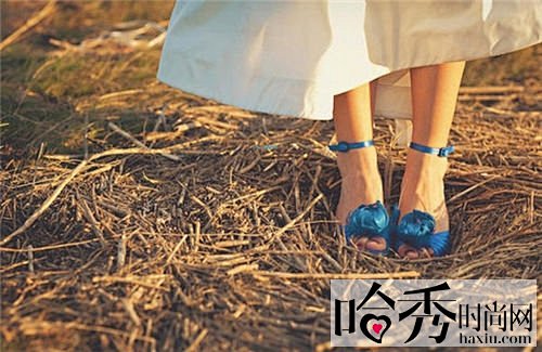超赞新娘婚鞋挑选方法公布 与婚礼风格一致...