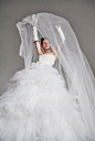 #FD Lookbook# Vivienne Westwood Bridal 2020SS 穿西太后的酷新娘 ​​​​