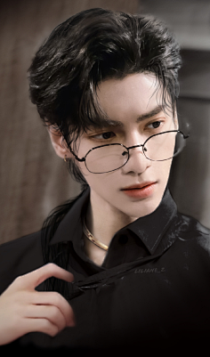 谢彬彬_花瓣_采集