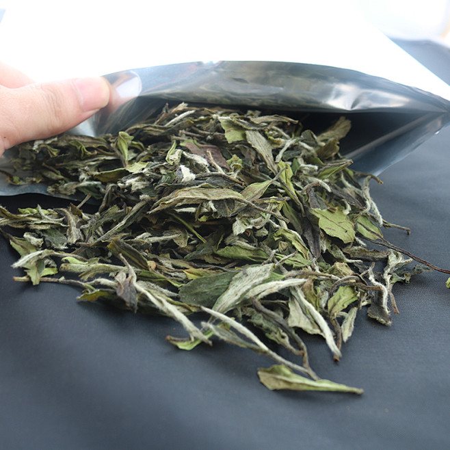 八味草木2016福鼎白茶特级白牡丹茶叶高山春季雨前一芽二叶250克淘宝