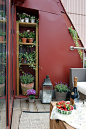 built-in shelves (via Urban Residence with Charming Terrace)
