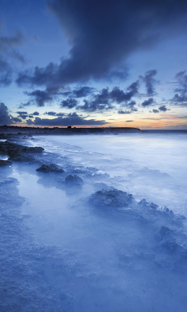 蓝色海水精美高清手机壁纸768x1280