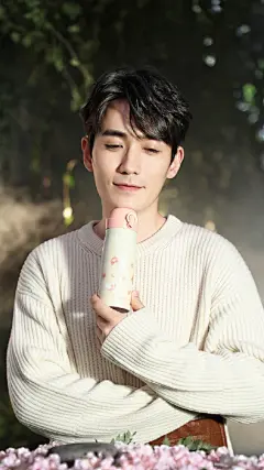 朱一龙绝美海报去水印原图 ​​​​