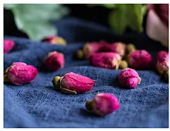 山东平阴玫瑰花茶特级干玫瑰新鲜无硫花冠茶美容养颜茶美白罐装 : 淘宝台湾提供山东平阴玫瑰花茶特级干玫瑰新鲜无硫花冠茶美容养颜茶美白罐装图片，价格，国际转运费用等详细产品信息，同时推荐更多热卖茶产品：山东平阴玫瑰花茶特级干玫瑰新鲜无硫花冠茶美容养颜茶美白罐装，由支付宝提供担保交易（先收货后付款），安心享受购物乐趣！