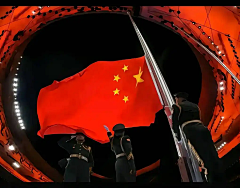 不亻欧采集到法新社，就爱这个巨龙之眼