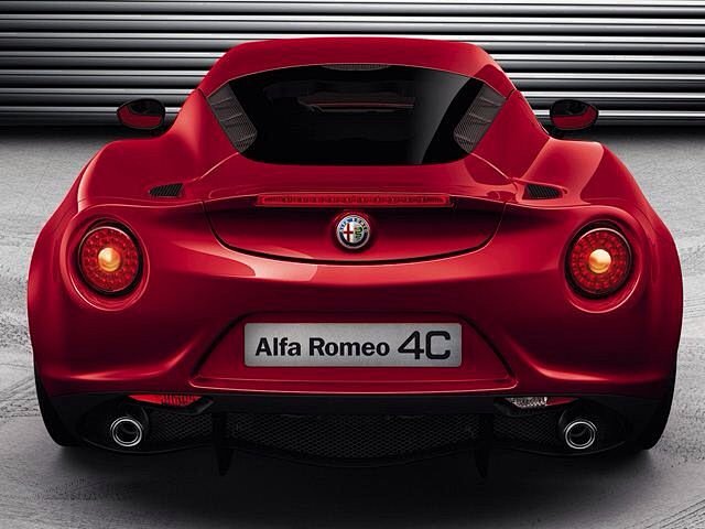  Alfa Romeo 4C