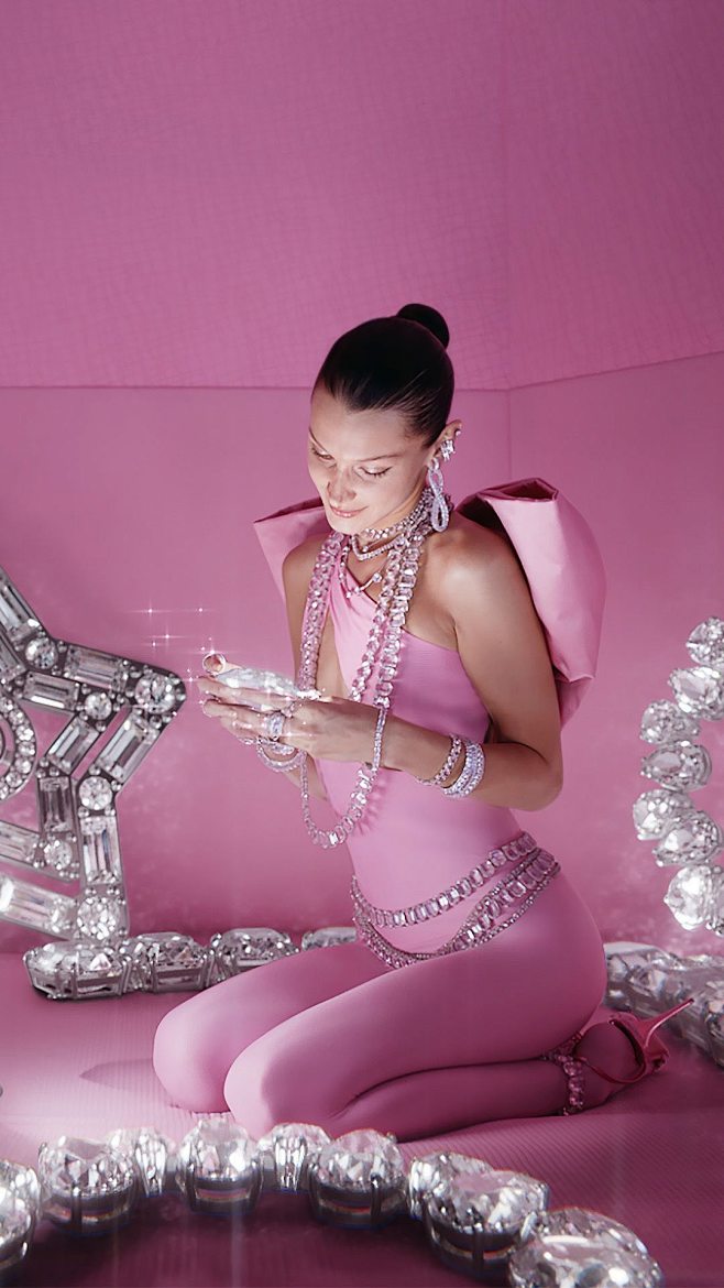 SWAROVSKI (@swarovsk...