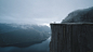 挪威 湖 山 夫妇 爱 徒步旅行 4k风景壁纸