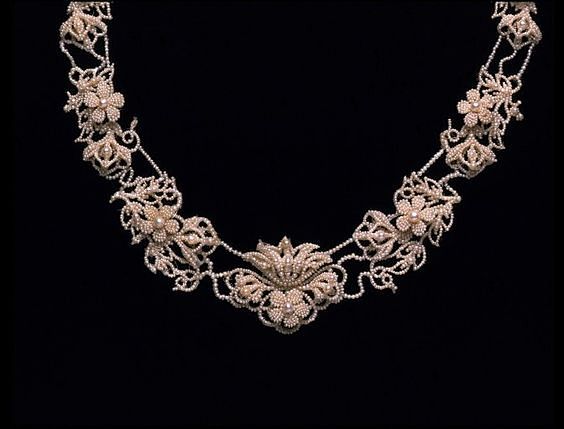 1820 necklace, Engla...