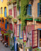 London's Hidden Seven Dials Neighborhood, England