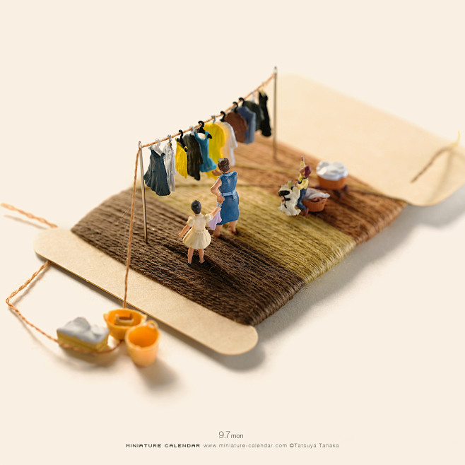 MINIATURE CALENDAR