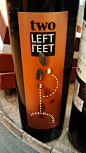 Two Left Feet-酒标控【也买酒】