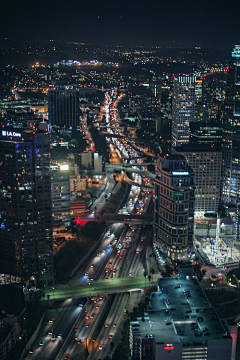 涧谷采集到寻美旅程：不夜之城