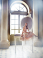 Dior 2012圣诞系列梦幻广告大片 演绎爱丽丝梦游仙境 _女性_腾讯网