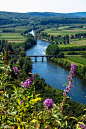 Corrèze River from the viewpoint of French village of Domme, in the Périgord.: 