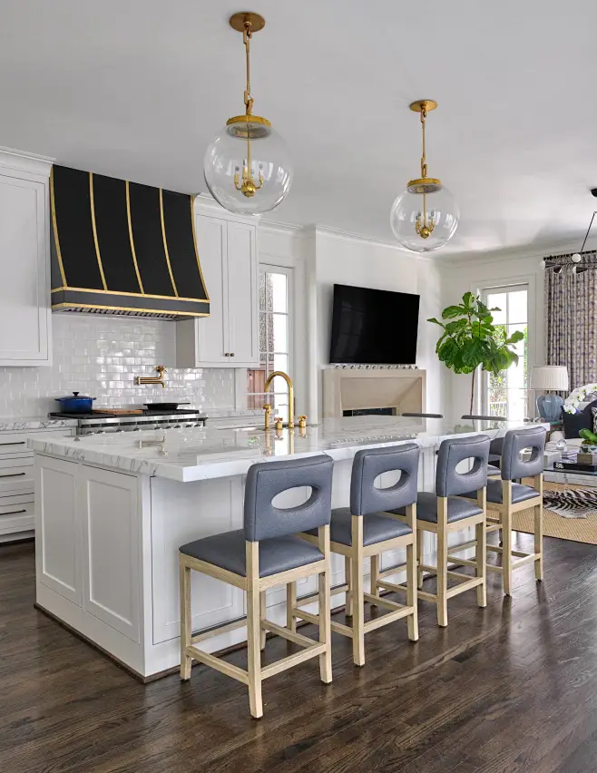 New Highland - Transitional - Kitchen - Dallas - by Hudson Construction ...