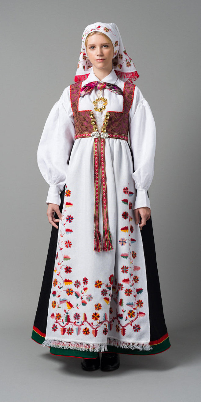 北欧挪威传统服饰参考 ​​​​