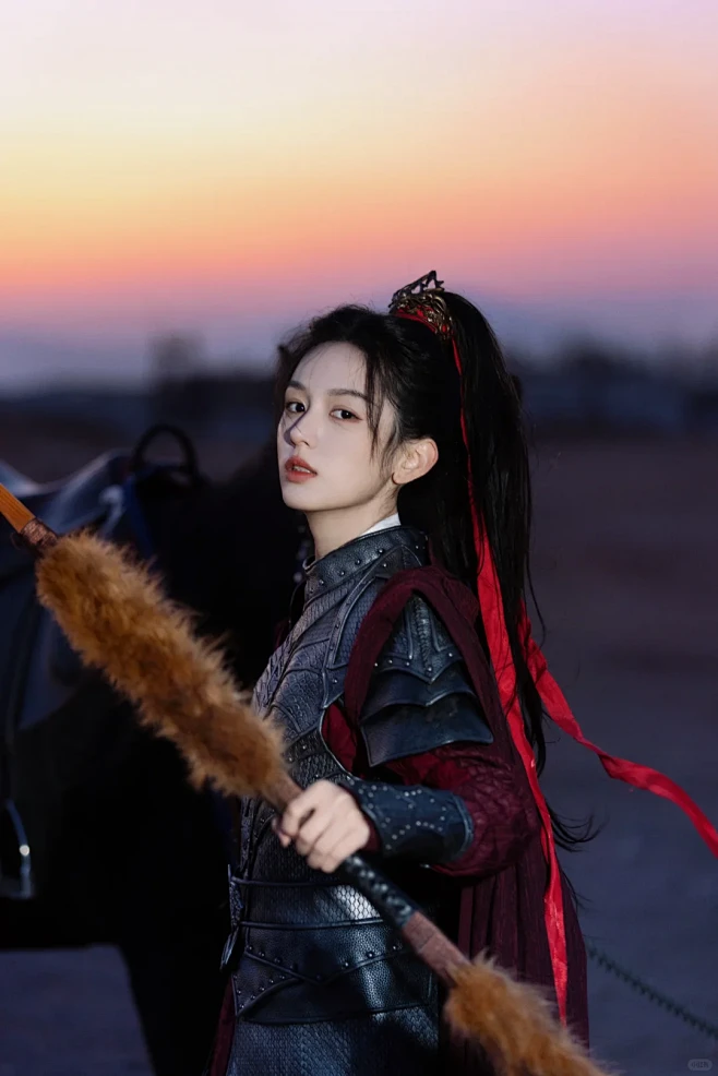给周也拍的女将军