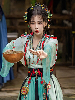 綺銦QiYin采集到汉服