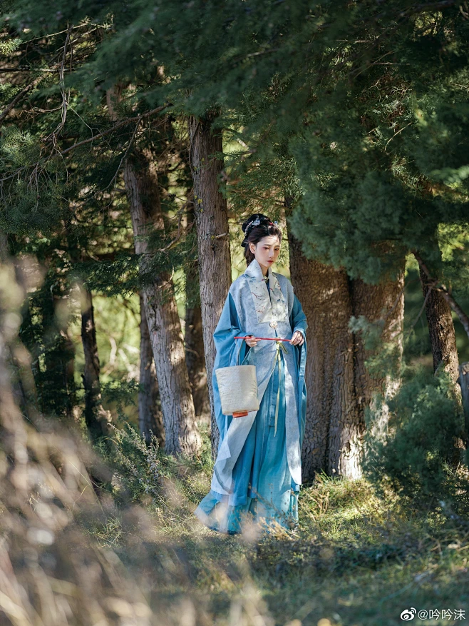 图片_cos/人像/汉服/Lo/jk/后期】搬运的 来源看水印图片素材-花瓣网