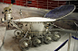 在莫斯科，俄罗斯航天博物馆里对月球的研究为月球车