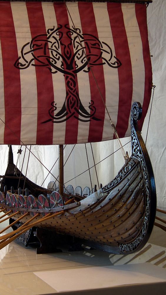 Oseberg vikingaskepp...