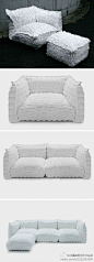 白色褶皱沙发——日本设计师 Tokujin Yoshioka 一直都在单色中寻找突破，推出了一款名为 Paper Cloud 的沙发系列，以白色褶皱纸的概念为白色的沙发带来层次感，为家庭带来一份清净纯洁的感觉。