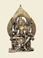六臂观音菩萨
西藏西部的喀什米尔风格
约11世纪
黄铜。高：20厘米。
拉萨大昭寺；藏品号：348[A]。