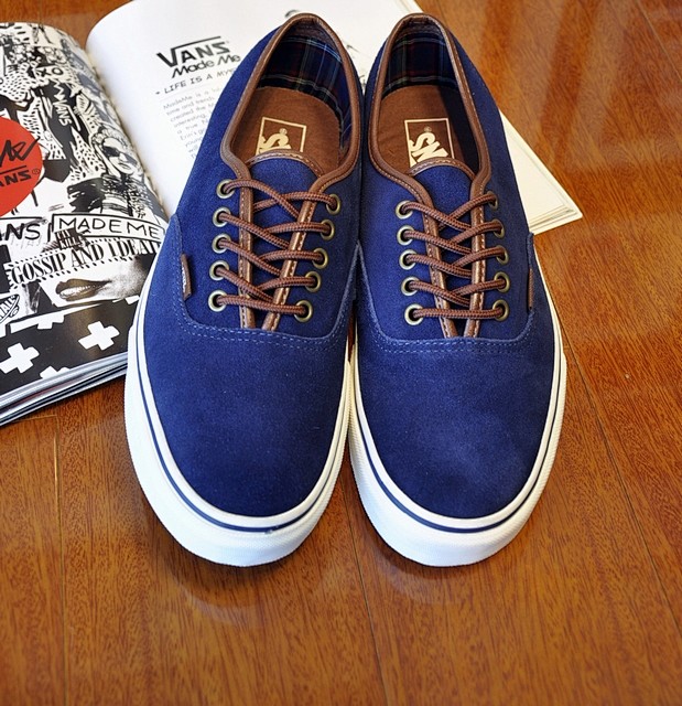 VANS Authentic 深蓝色全翻...