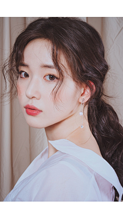 木喳喳洁洁采集到美女模特