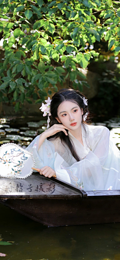 扇美人