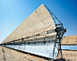 世界最大聚光式太阳能电场完工 相当于285个足球场
